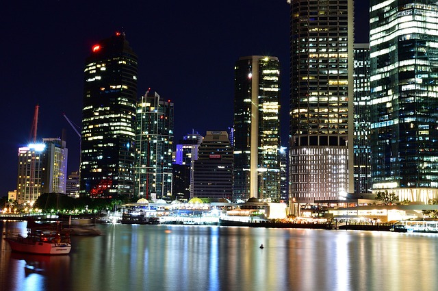 Brisbane Hotels Riverside vs City Center Comparison