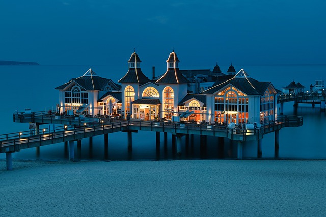 Jordan Resorts vs Egypt Resorts Comparison