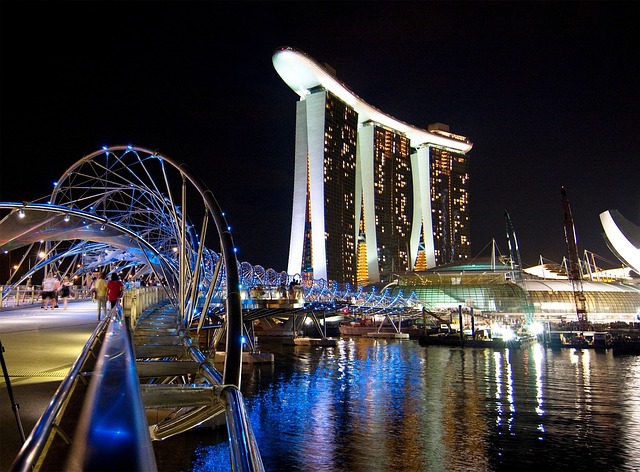 Singapore Hotels Near Orchard vs Marina Bay Which Is Better