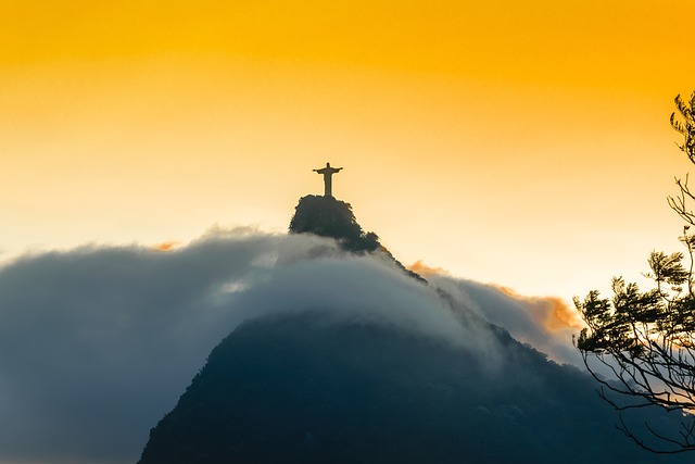 What Is the Cheapest Way to Travel Rio